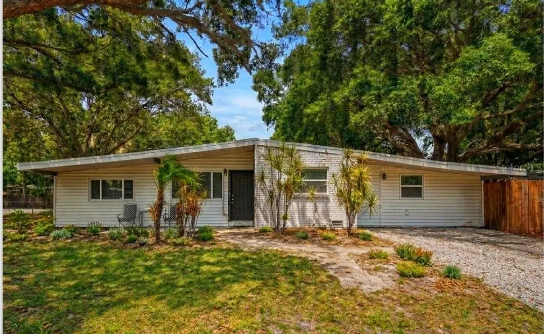4437 W Bay Avenue, Tampa, FL 33616 - #1