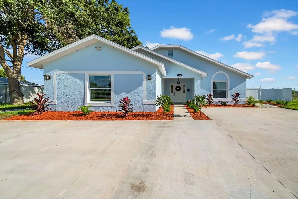 2020 58th Avenue S, Saint Petersburg, FL 33712 - #1