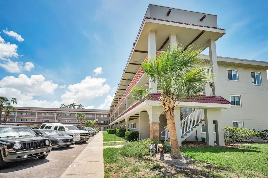 2072 Australia Way W #32, Clearwater, FL 33763 - #2