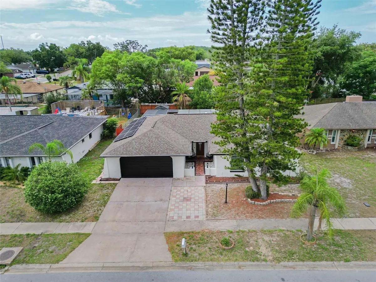 10951 Peppertree Ln, Port Richey, FL 34668 - #1