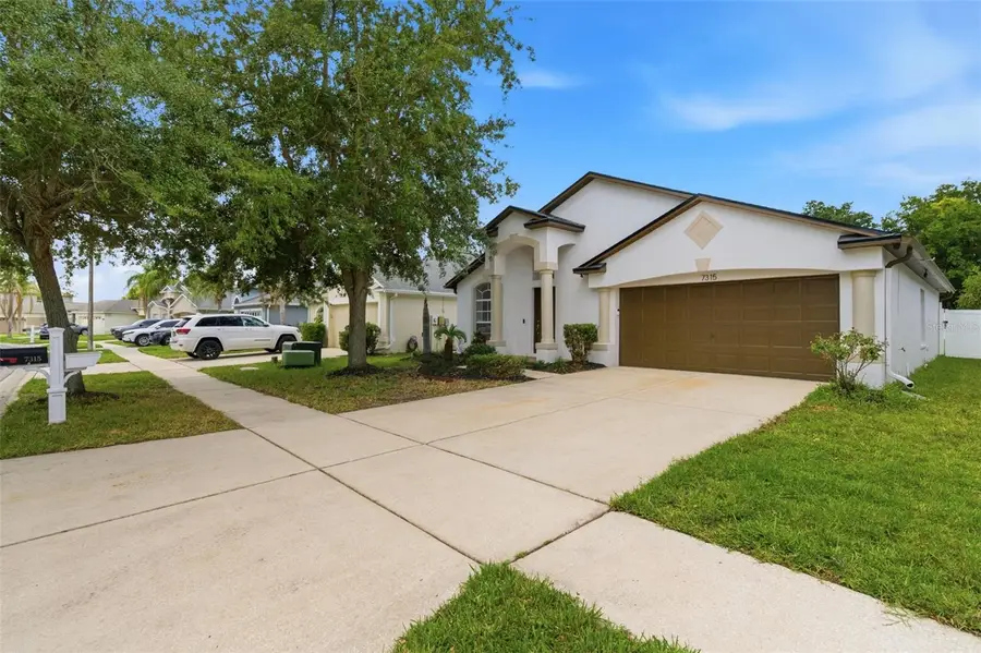 7315 Newhall Pass Lane, Wesley Chapel, FL 33545 - #2