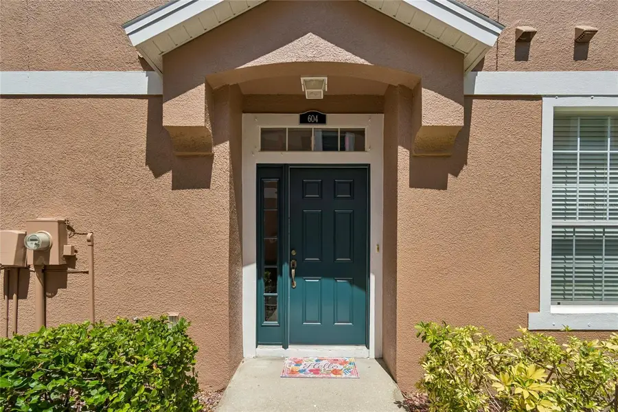 604 51st Avenue N, Saint Petersburg, FL 33703 - #3
