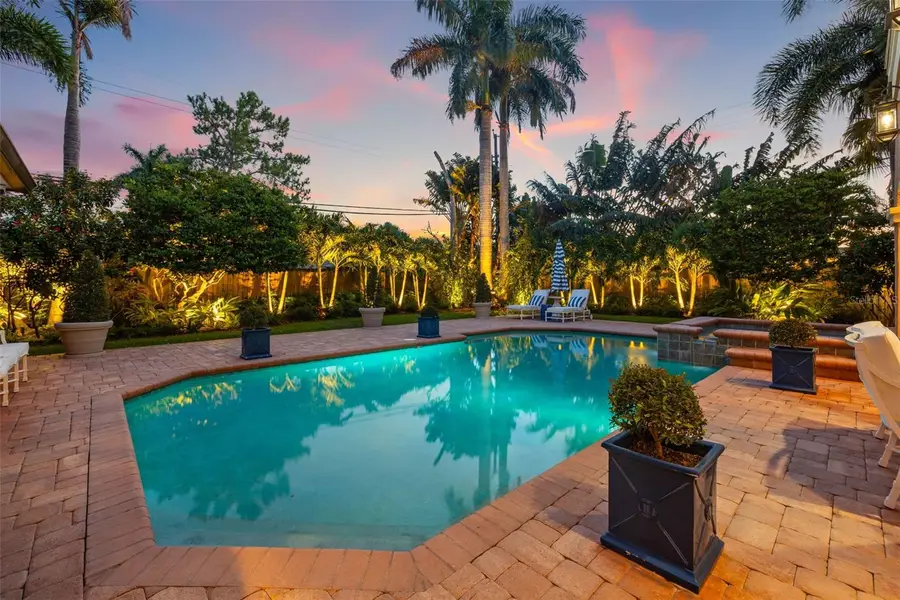 1124 Seville Lane Ne, Saint Petersburg, FL 33704 - #3