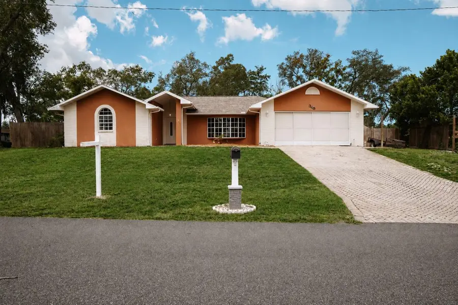345 Hampshire Avenue, Spring Hill, FL 34606 - #2