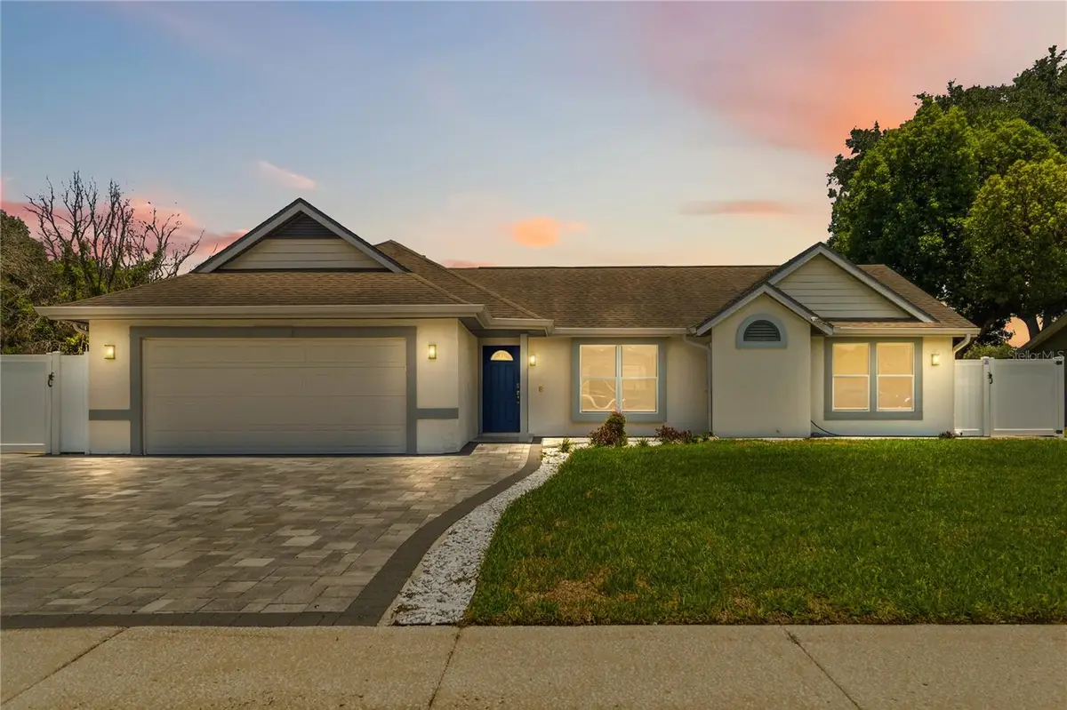 8055 Lesia Circle, Orlando, FL 32835 - #1