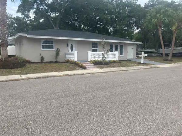 601 Banana Street, TARPON SPRINGS, FL 34689