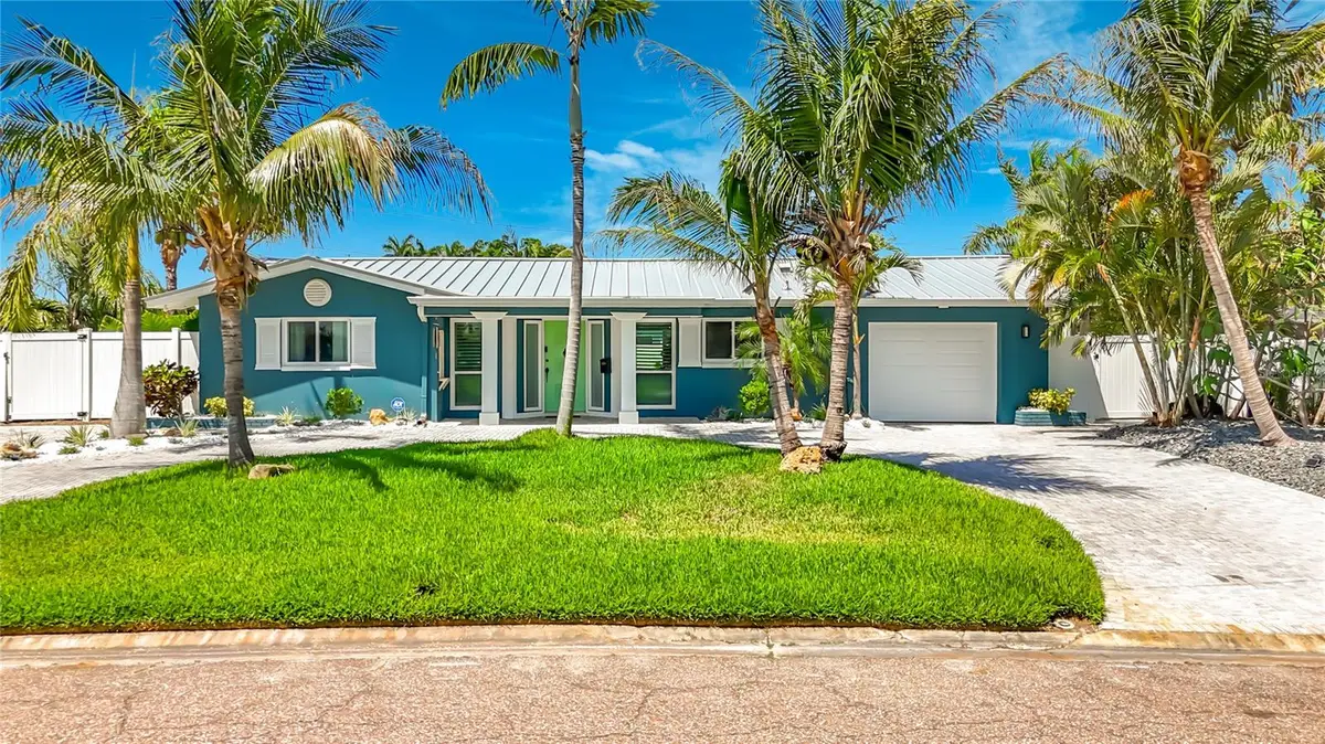 5083 41st Street S, Saint Petersburg, FL 33711 - #1