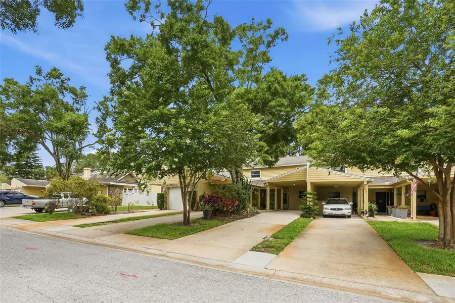 205 Somerset Lane, Palm Harbor, FL 34684 - #2