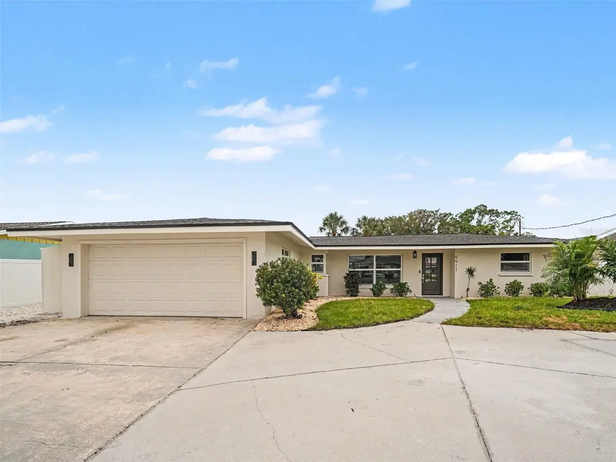 9911 Royal Palm Drive, Bradenton, FL 34210 - #1