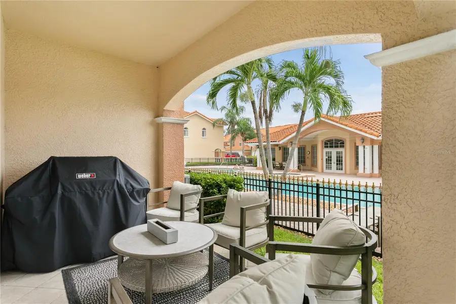 6323 Vista Verde Drive E, Saint Petersburg, FL 33707 - #2