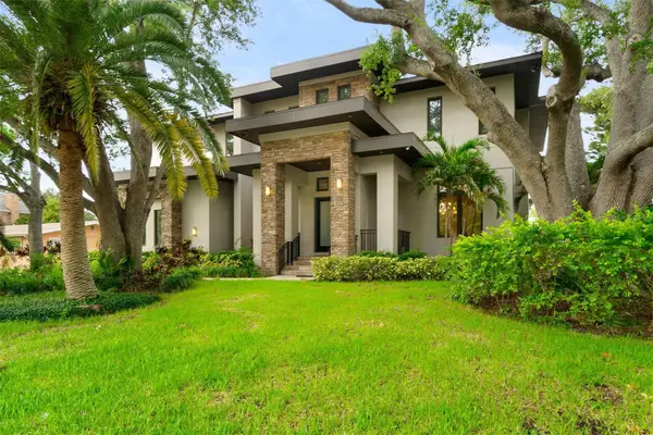 4905 W Spring Lake Drive, TAMPA, FL 33629