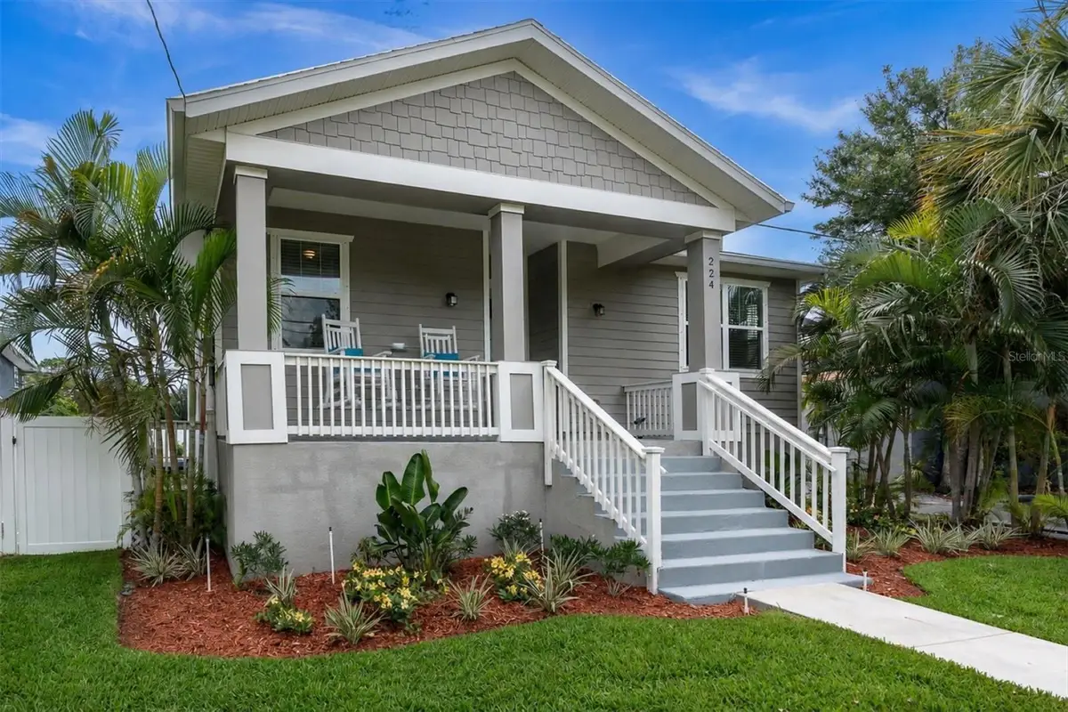 224 NE Jefferson Circle N, Saint Petersburg, FL 33702 - #1