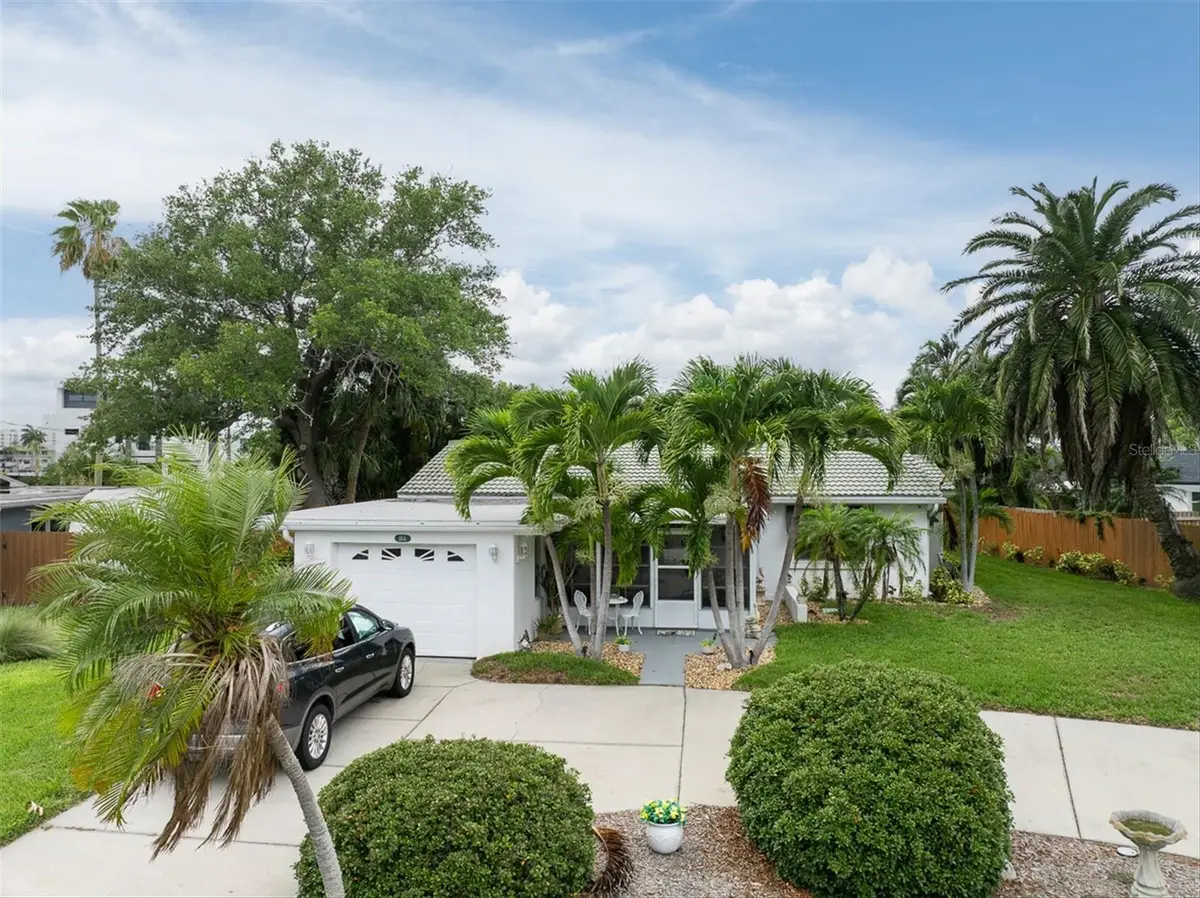 55 A Dolphin Drive, Treasure Island, FL 33706 - #1