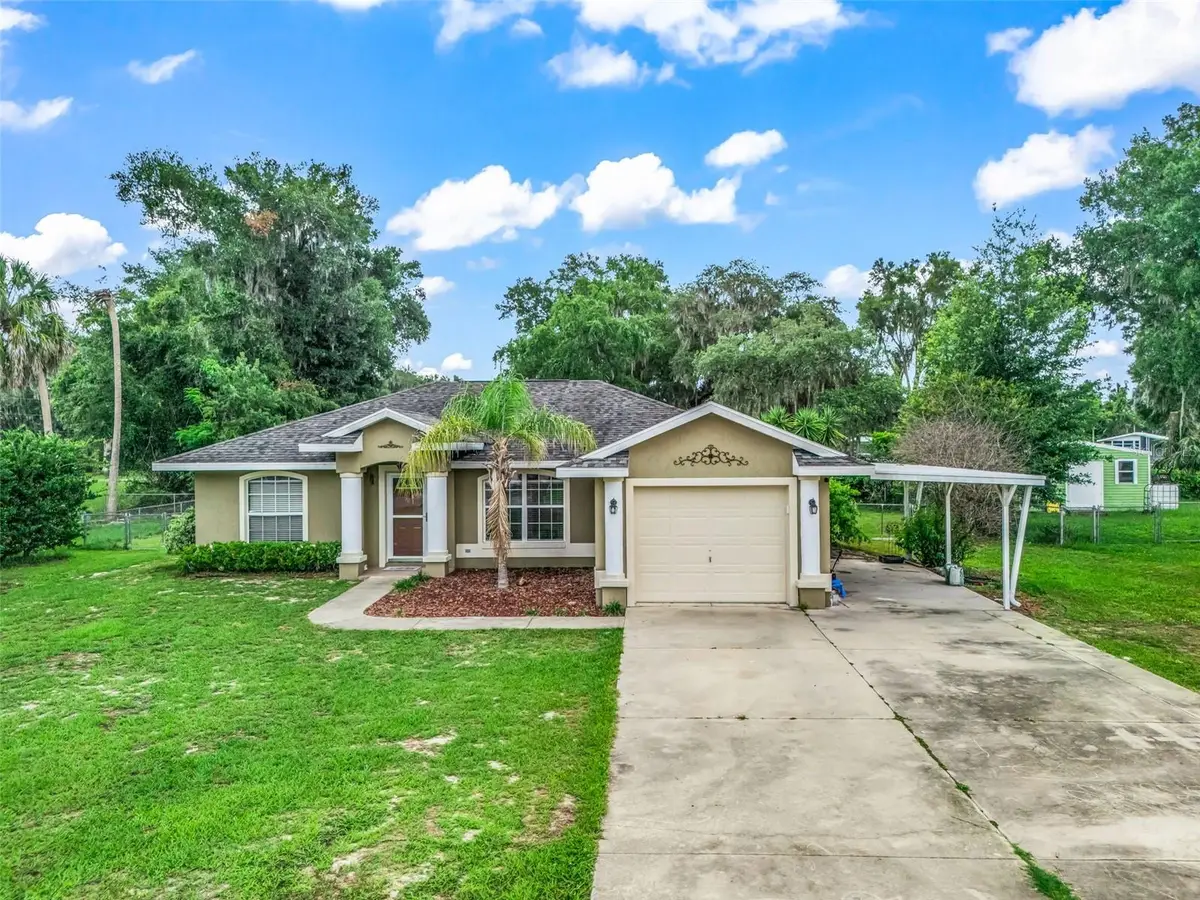 1195 Cr 441, Lake Panasoffkee, FL 33538 - #1