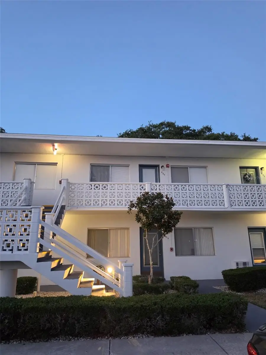 8221 112th Street #209, Seminole, FL 33772 - #3