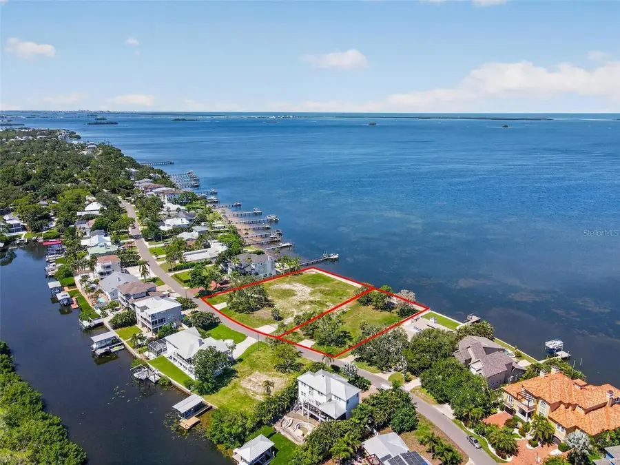 621 N Mayo Street, Crystal Beach, FL 34681 - #3