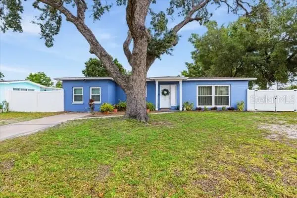 4601 N Emerald Avenue, Tampa, FL 33614 - #2