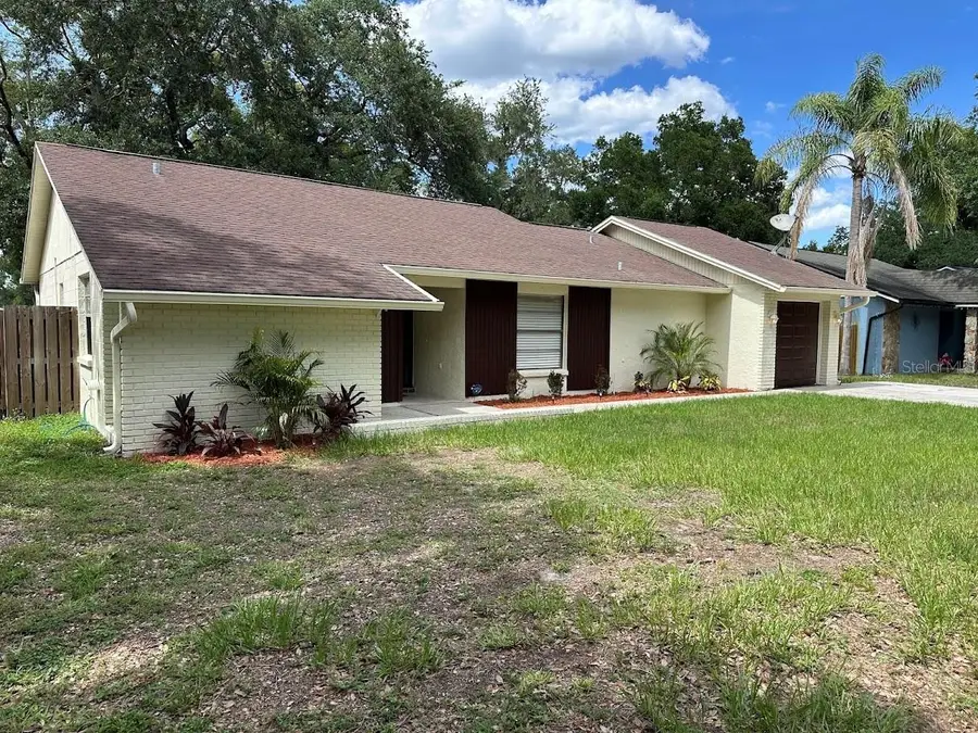 17644 Meadowbridge Drive, Lutz, FL 33549 - #2