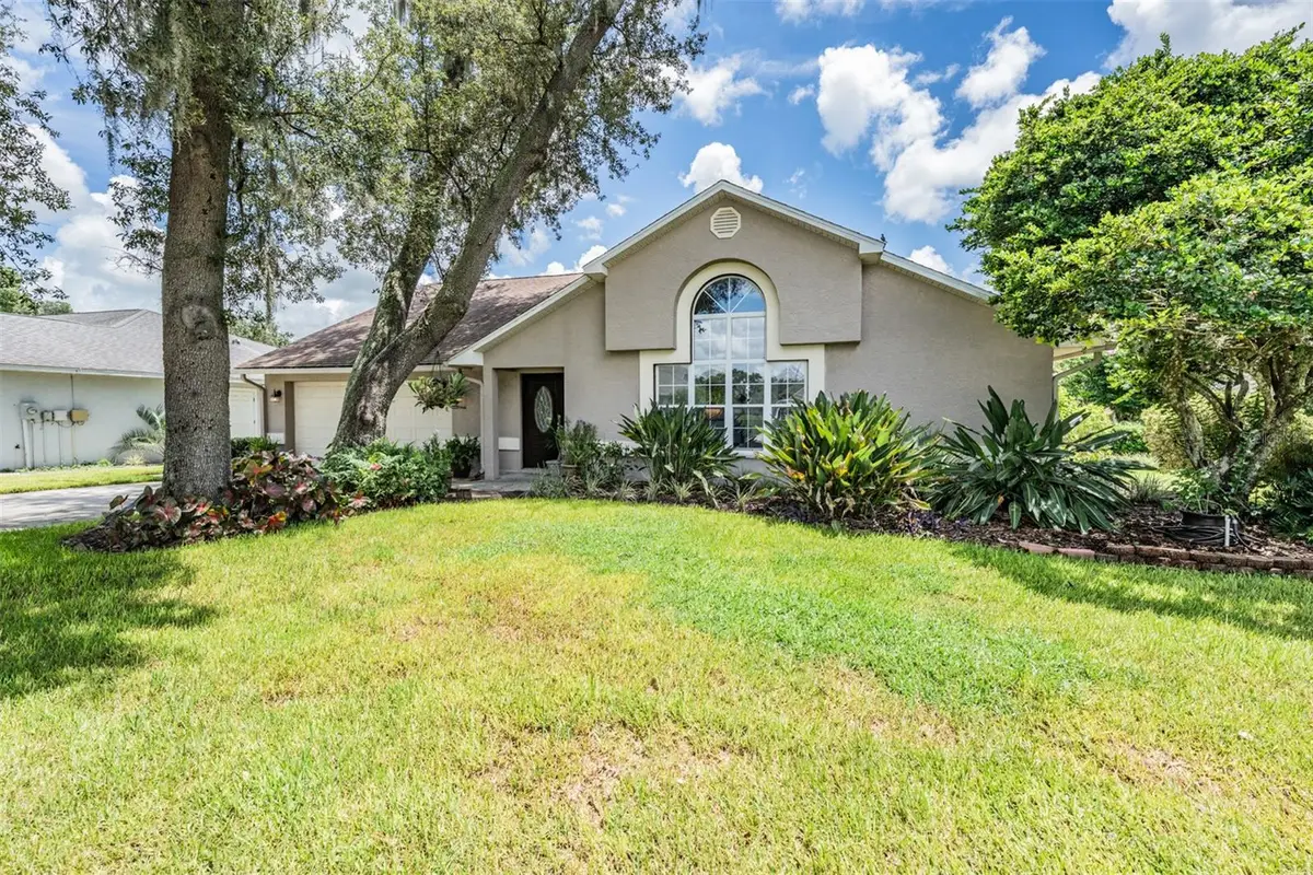 6536 Northlake Drive, Zephyrhills, FL 33542 - #1