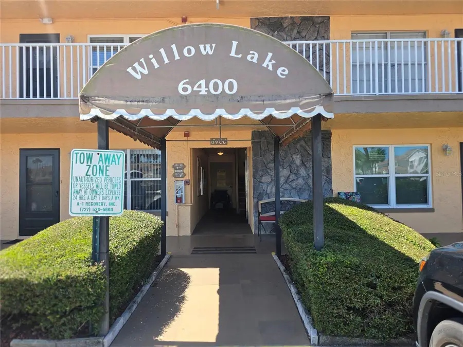 6400 46th Avenue N #301, Kenneth City, FL 33709 - #3