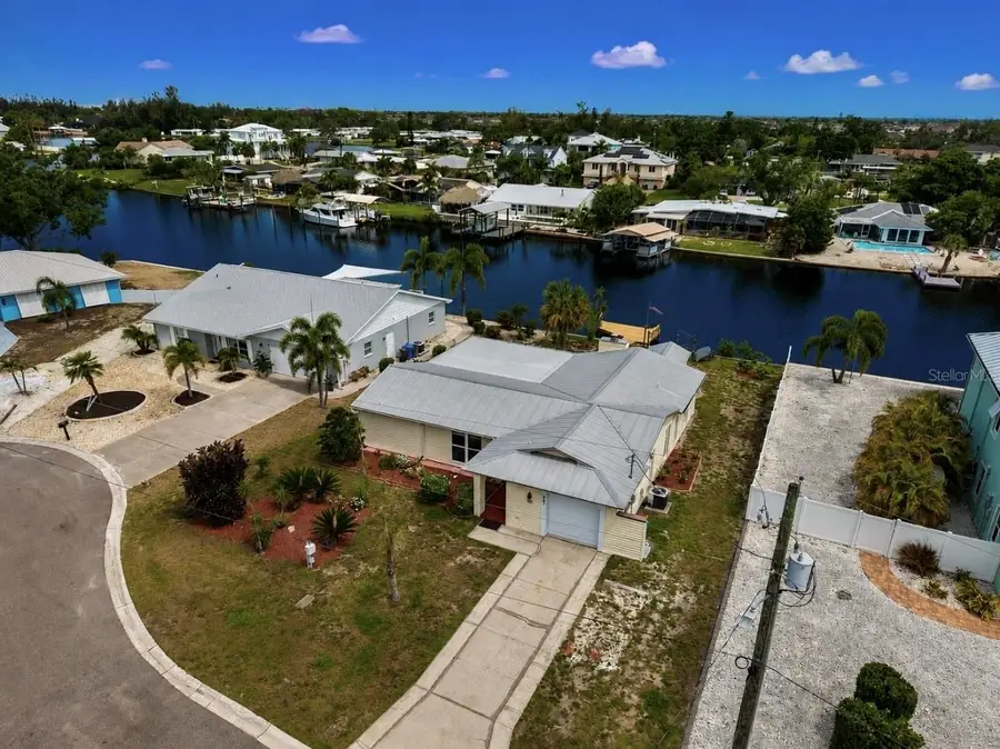 803 Leisey Circle, Ruskin, FL 33570 - #2