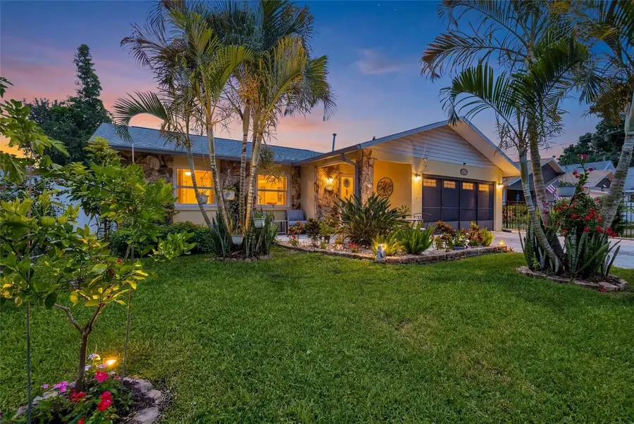3437 35th Street N, Saint Petersburg, FL 33713 - #2