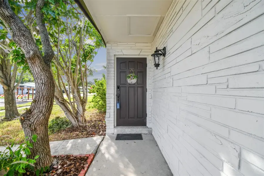 6551 S West Shore Circle, Tampa, FL 33616 - #3