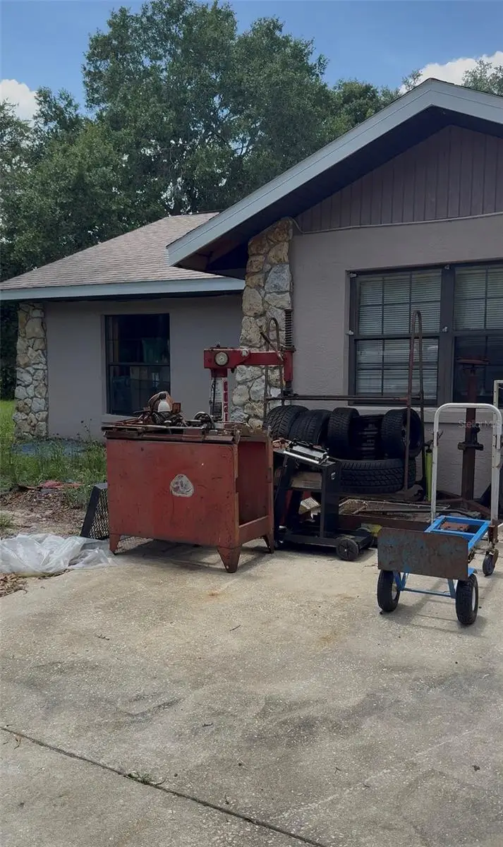 5924 SW 42nd Street, Bushnell, FL 33513 - #1