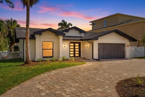 567 Baywood Drive S, Dunedin, FL 34698 - #2