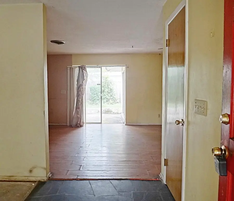 1913 Kings Highway, Clearwater, FL 33755 - #2