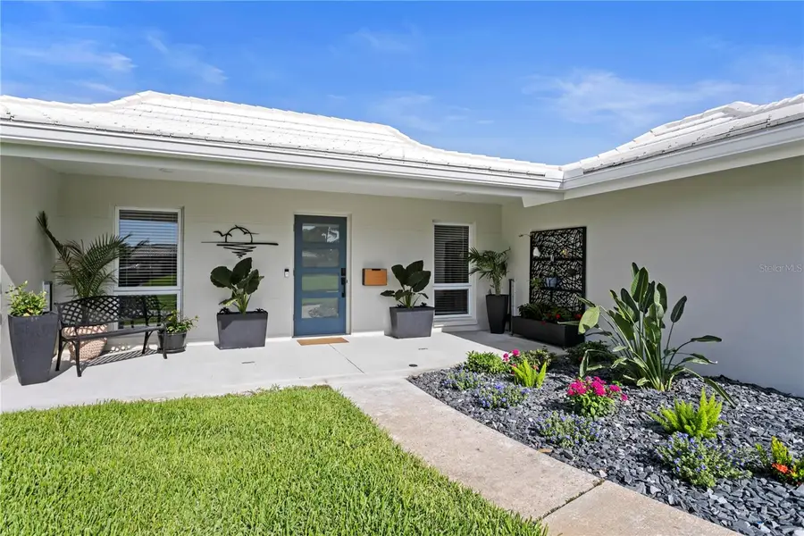 4152 13th Lane Ne, Saint Petersburg, FL 33703 - #2