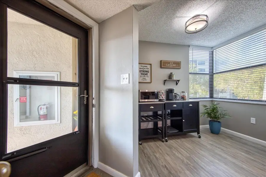 1324 Pasadena Avenue S #201, South Pasadena, FL 33707 - #3