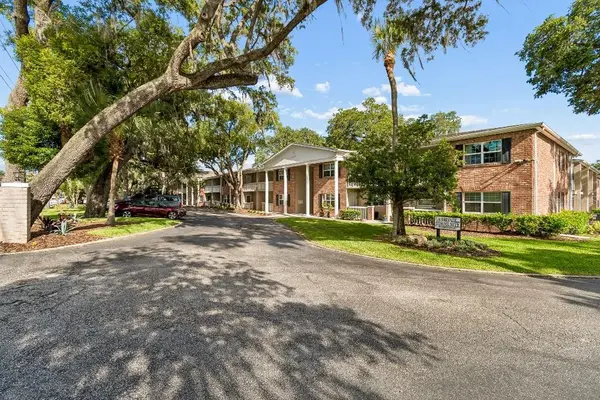 2500 Lee Road #104, WINTER PARK, FL 32789