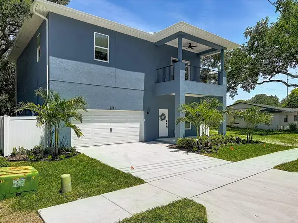 6481 28th Street N, ST PETERSBURG, FL 33702