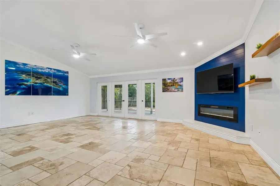 1425 Poinsettia Avenue, Tarpon Springs, FL 34689 - #2