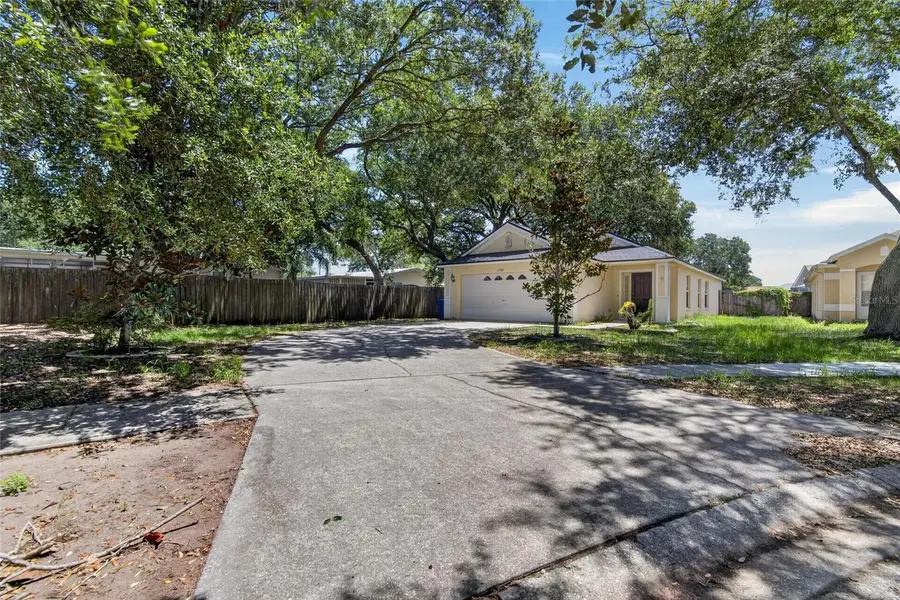 11102 Robin Lake Court, Riverview, FL 33569 - #2