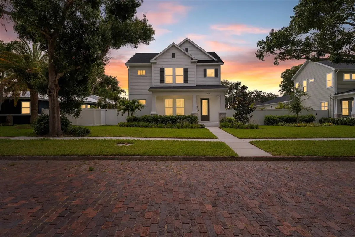 7428 Burlington Avenue N, Saint Petersburg, FL 33710 - #1