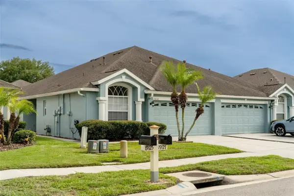 19127 Weymouth Drive, LAND O LAKES, FL 34638