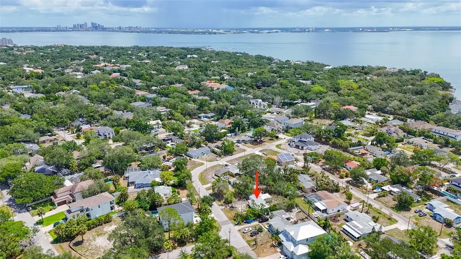 6206 S Foster Avenue, Tampa, FL 33611 - #2