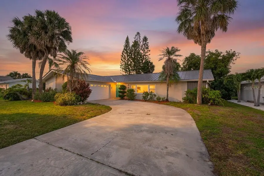 4623 Bay Crest Drive, Tampa, FL 33615 - #2