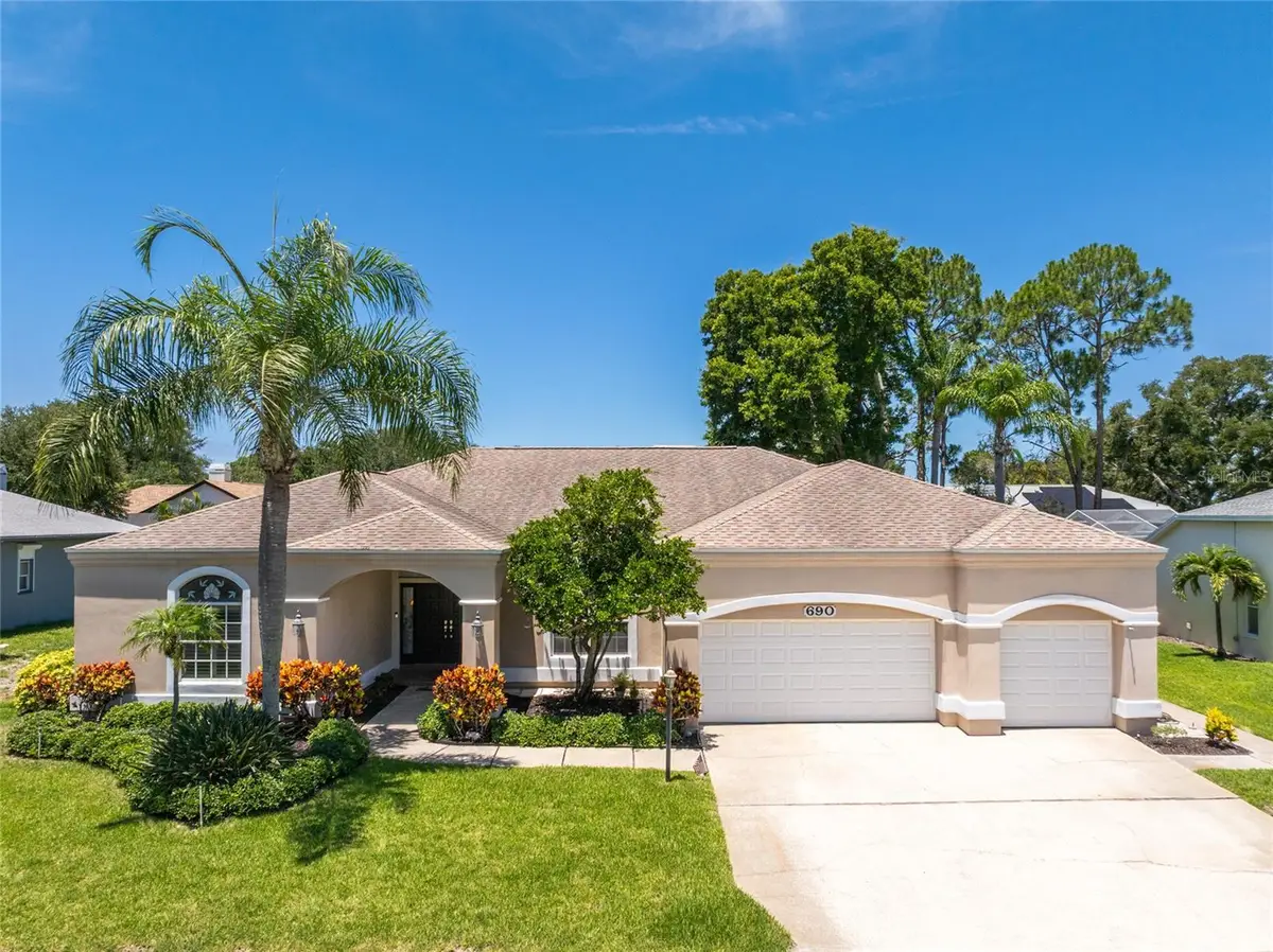 690 Weathersfield Drive, Dunedin, FL 34698 - #1