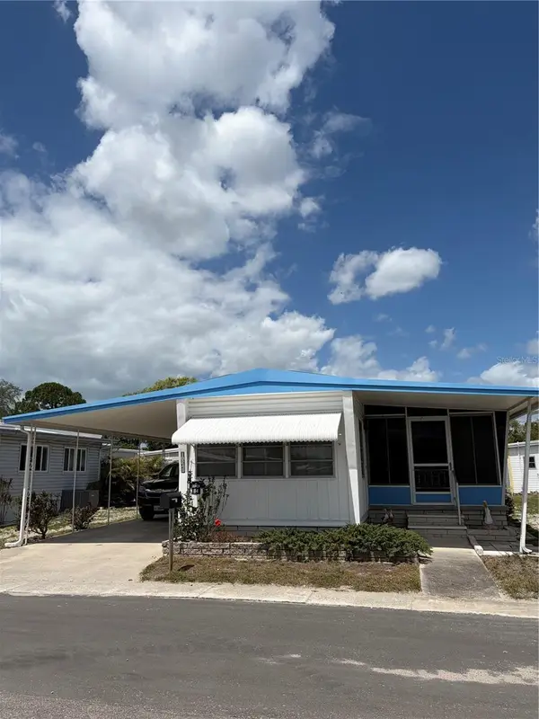 10249 N Lake Drive #84, LARGO, FL 33773