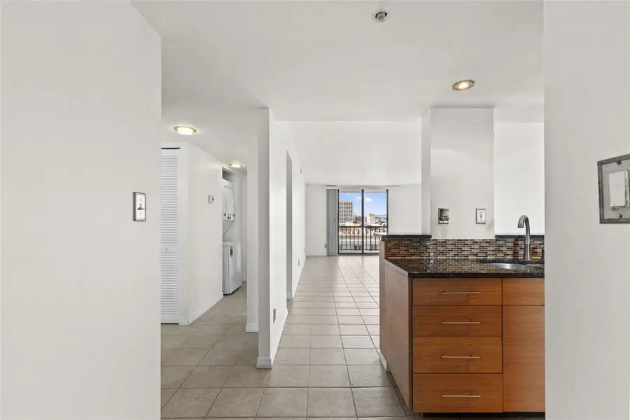 201 W Laurel Street #907, Tampa, FL 33602 - #3