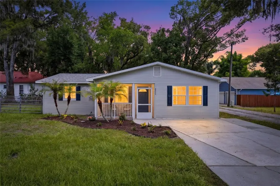 38745 2nd Avenue, Zephyrhills, FL 33542 - #2