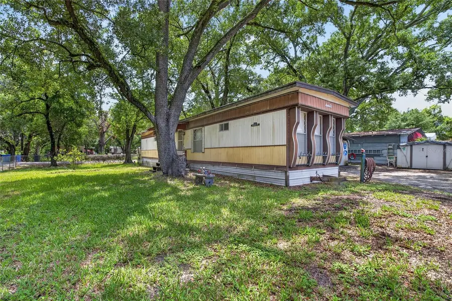 10227 Oak Avenue, Tampa, FL 33619 - #2