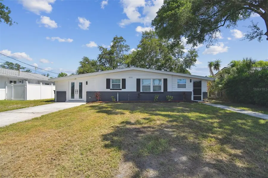 8703 Driftwood Drive, Tampa, FL 33615 - #2