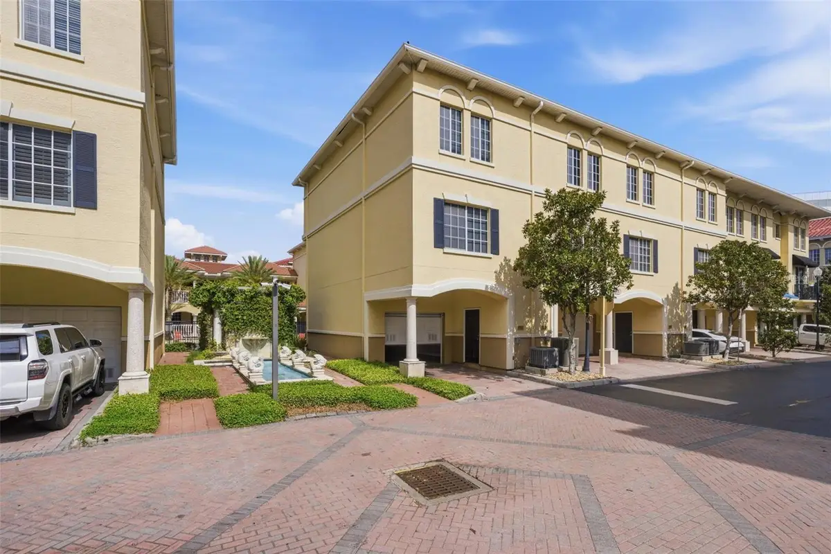 113 Grand Beach Place, Tampa, FL 33609 - #1
