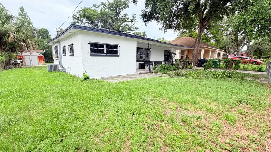 1709 E North Bay Street, Tampa, FL 33610 - #3
