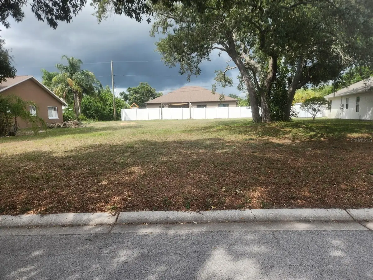 Kenneth Way, Tarpon Springs, FL 34689 - #1