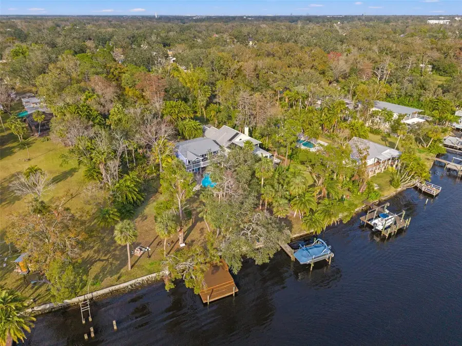 906 W Henry Avenue, Tampa, FL 33604 - #2